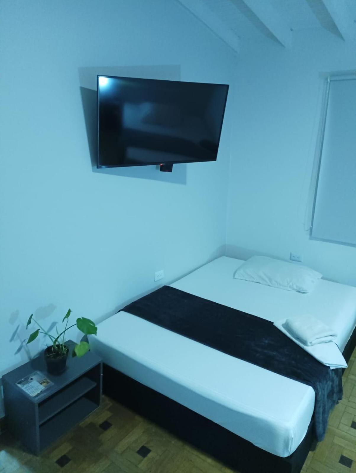 Hotel La Carpita Меделин Екстериор снимка